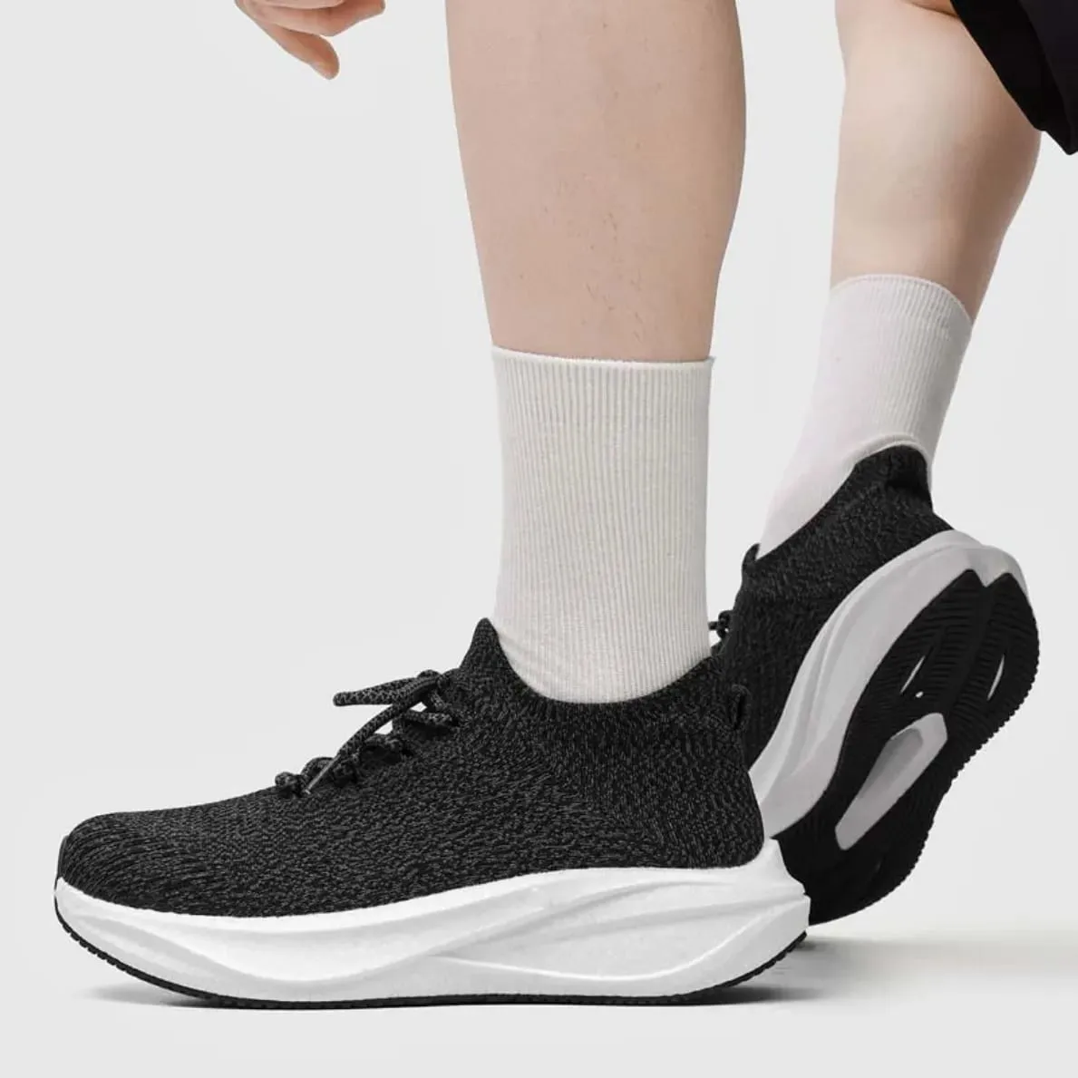 Men Women Summer Mesh Walking Shoes Breathable Lightweight Sock Sneakers Casual Sports Shoes Large Size Couple Style