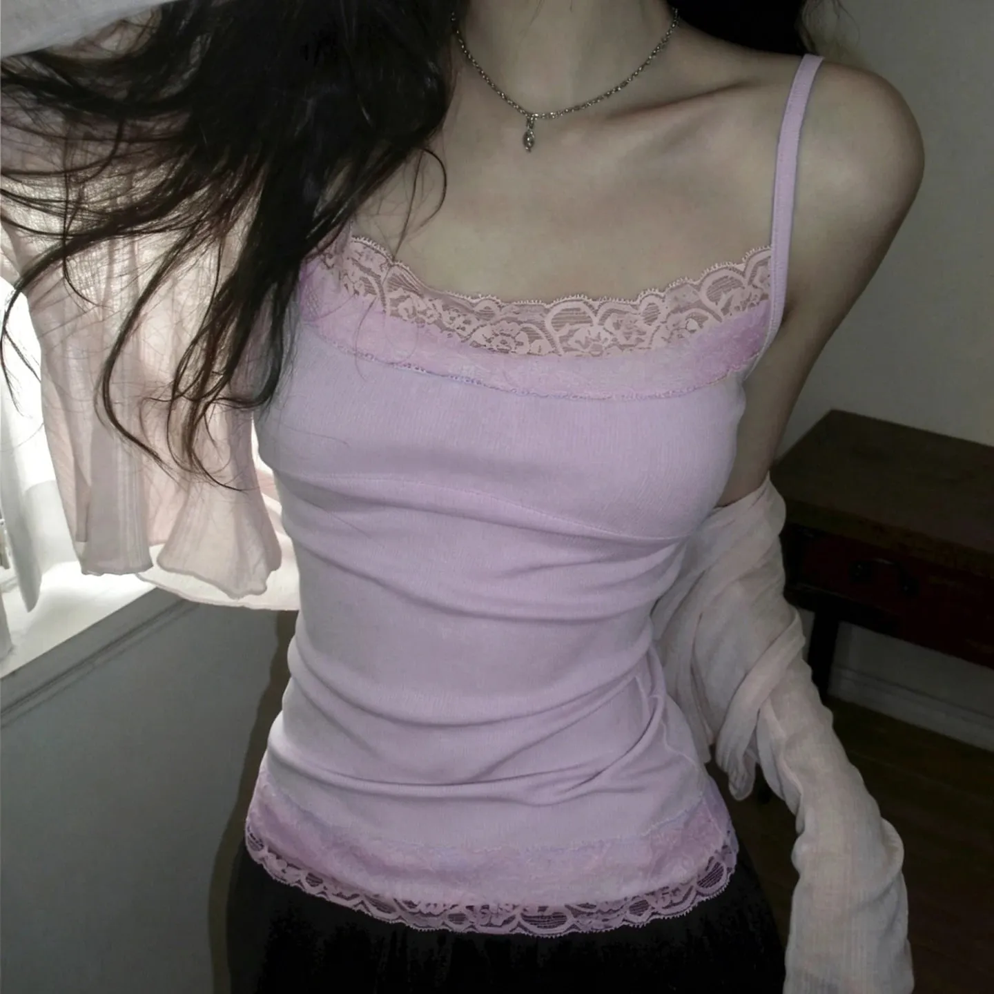 Sexy Lace Trim Patchwork Camisole Y2K Sleeveless Spaghetti Straps Cami Tops Summer Vacation Clothes Women Tank Coquette