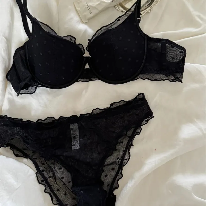 French Thin Cup Women Underwear Sexy Lace Embroidery Bra Set Summer Romantic 4 Color Lingerie Breathable Hollow Push Up Bras — image 5