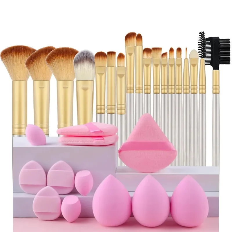 18PCS Women's Makeup Brushes Set - Eye Shadow Foundation Blush Cosmetic Brushes Soft Make up Tools with Storage Bag — image 26