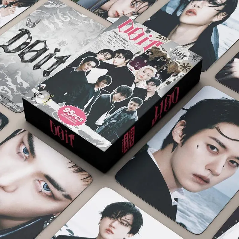 Spot Goods 95ZhangStraySmall card stickerKPOP SK 3rd Special Album DO IT LOMOCard
