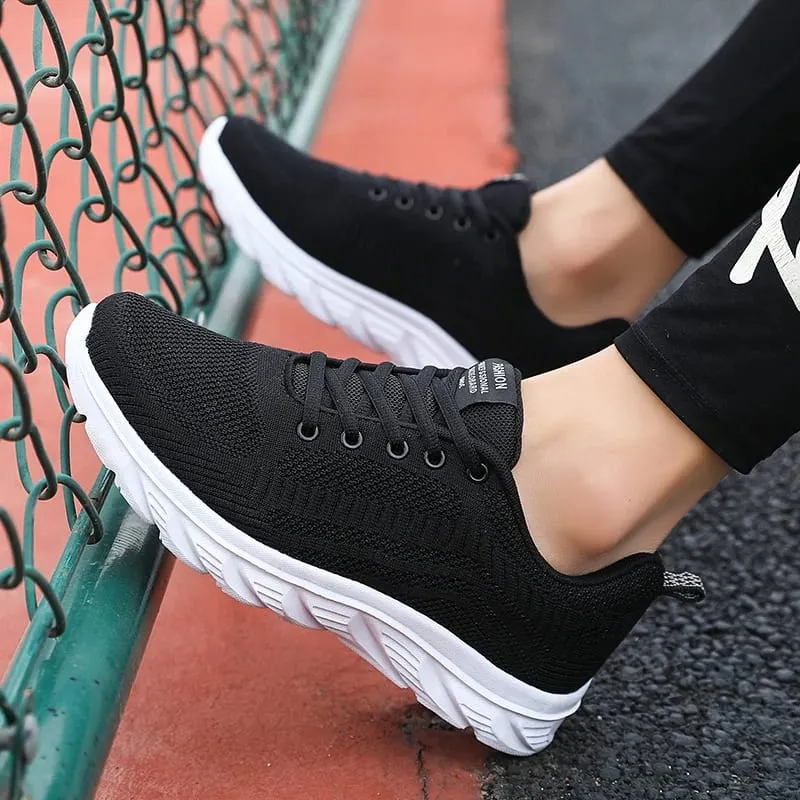 Men Casual Sneakers Fashion Lightweight Trainers Breathable Walking Shoe Outdoor Comfortable Athletic for Men Running Shoes