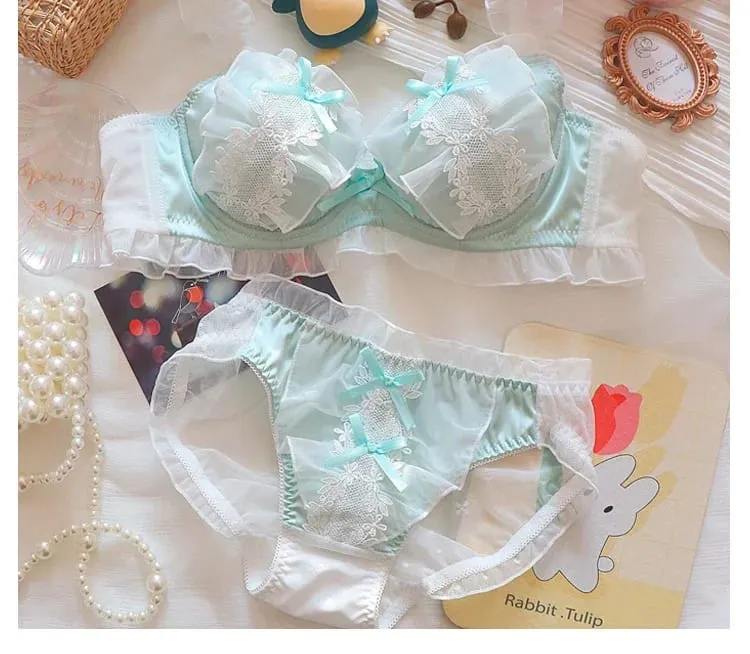 Summer sweet girl underwear lace sweet plus size lingerie with briefs suit women large size bras with steel ring bra set