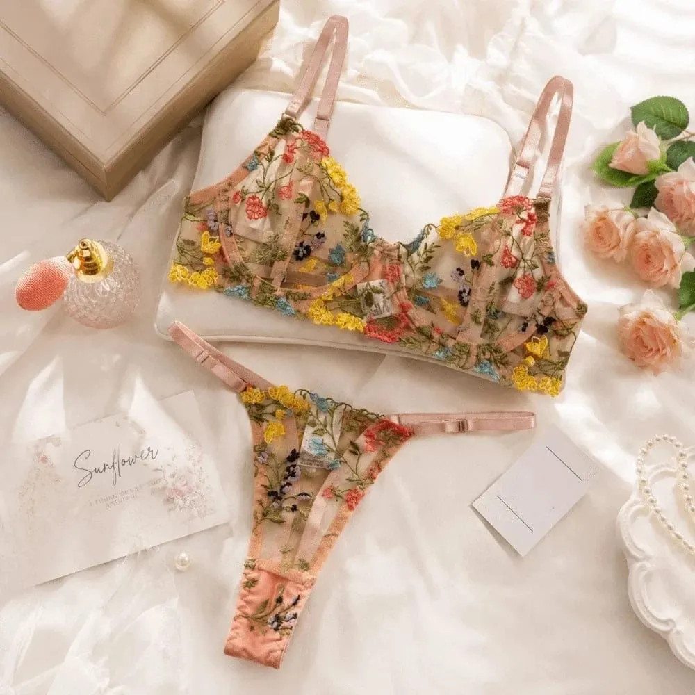 Sheer Intimates Transparent Lingerie Set Push Up Ultra-thin Embroidery Floral Underwear Elegant Panties Bra Set Honeymoon