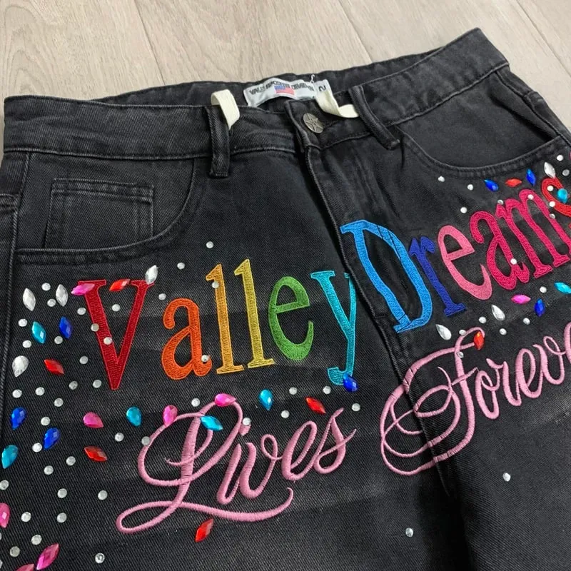 2026 Latest Style VALLEY Shiny Diamond Logo Denim Shorts Vintage Washed Men Women High Quality Fashion Skinny Jeans