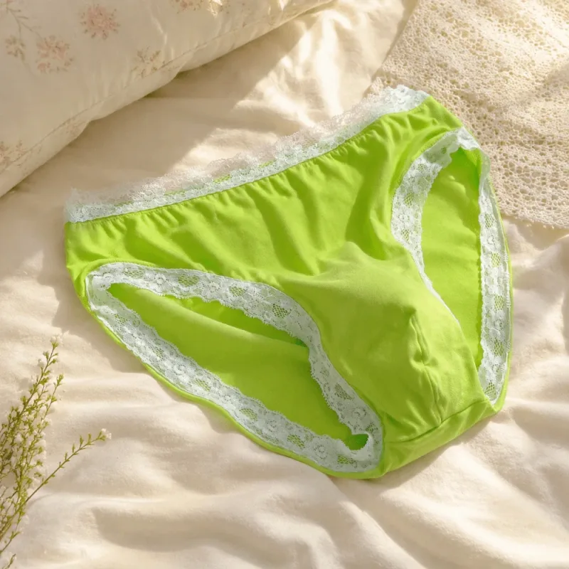 Breathable Ice Silk Men's Underwear Lingerie Low Waist Men's Lace Trim Briefs Panties U-Convex Pouch Brief Youth