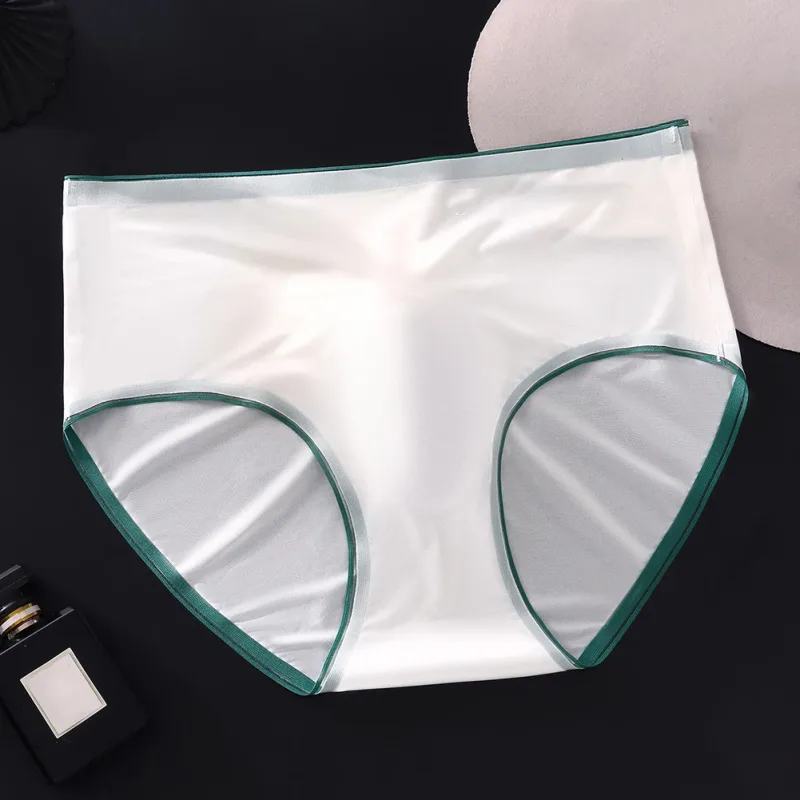 White Men Briefs Stylish Low Waist Panties Briefs 50 Polyamide 50 Spandex Solid Pattern Design Breathable Fabric