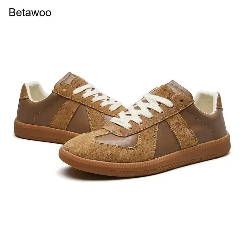 Men Retro Suede Leather Casual Sneakers Lace Up Flat Skate Shoes Comfortable Non Slip Sports Shoes for Men