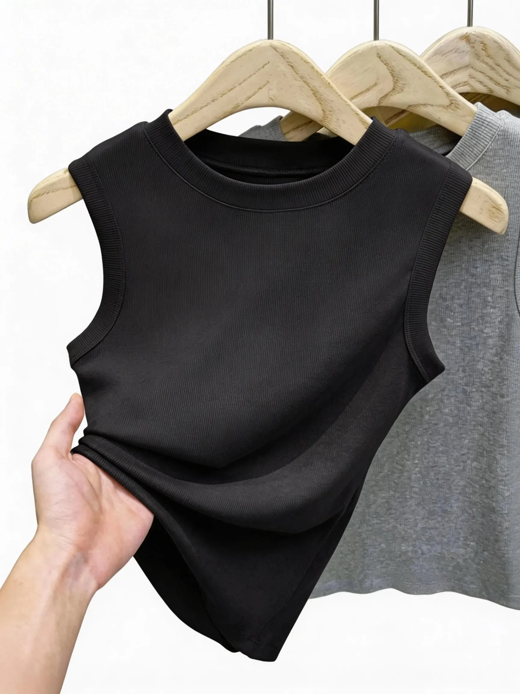 1pcs Summer Girl Vests Females Solid Sexy Bras Womens Leisure Tank Tops Lady Inside Wear Camisoles Slim No Padded Underwear Tops
