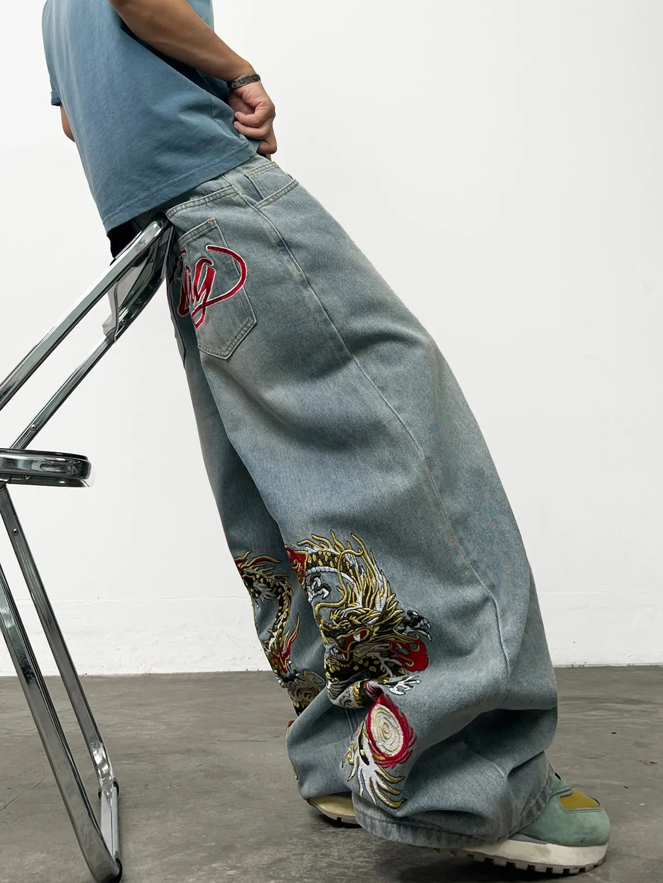 American Retro Dragon Art Embroidery Blue Baggy Jeans Men's Y2K Washed Street Hip-Hop Fashion Versatile Straight Wide-Leg Pants