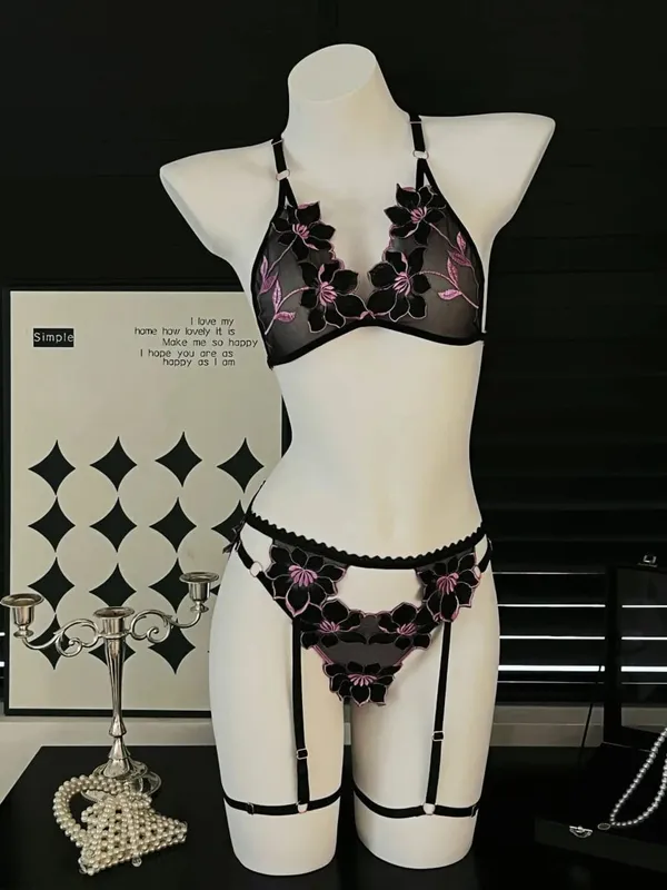 3Pcs/Set Flower Sexy Bra Set Women Bralette Girls Lace Underwear Thong Erotic Transparent Bras Lingerie Panty Sets