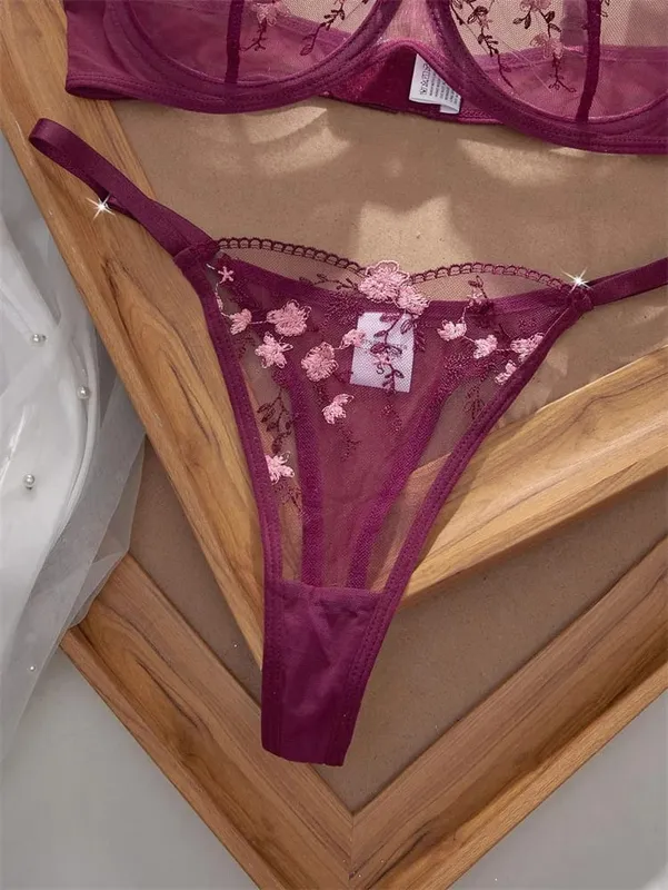 Romantic Women's Underwear Ultra Thin Floral Embroidery Sexy Lingerie See Through Pure Desire Lingerie Set Push Up Sexy Bras