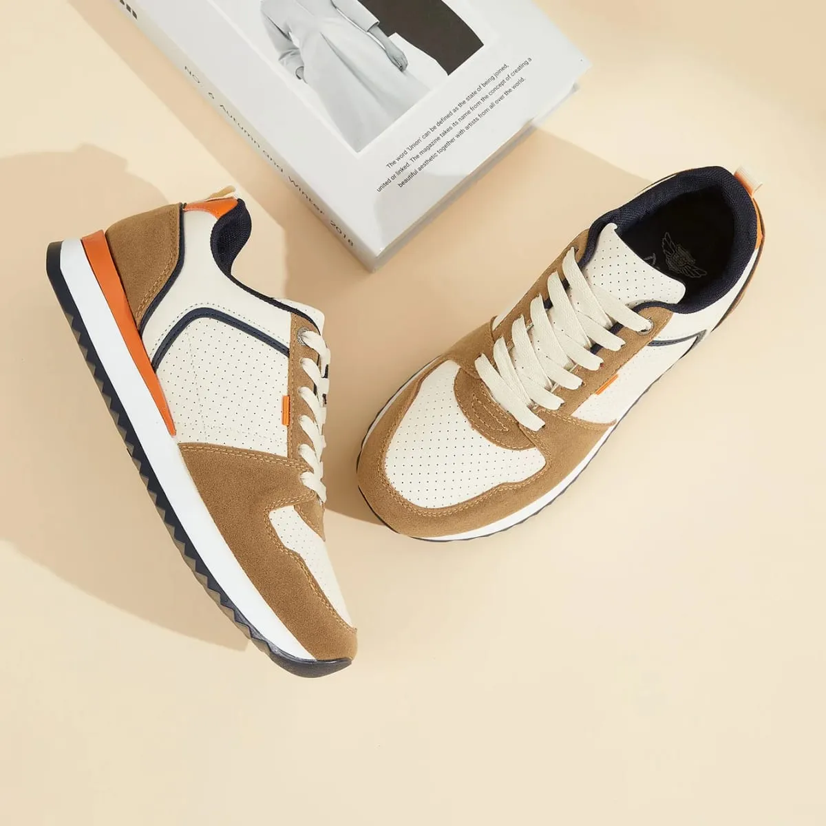Desai Men's 2026 Autumn Retro Running PU Leather Sneakers Perforated Upper Non-slip Sole Casual Sneakers For Travel Exercise