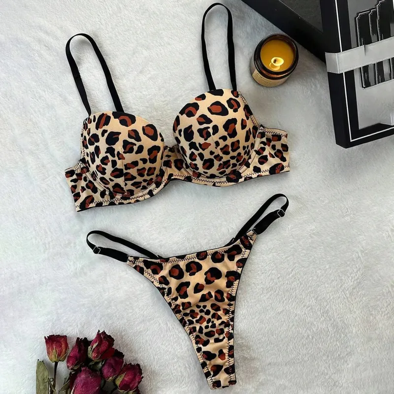 2026 European American Fashion Women Sexy Lingerie Leopard Print Bra Panty Comfortable Push Up Erotic Lingerie Set