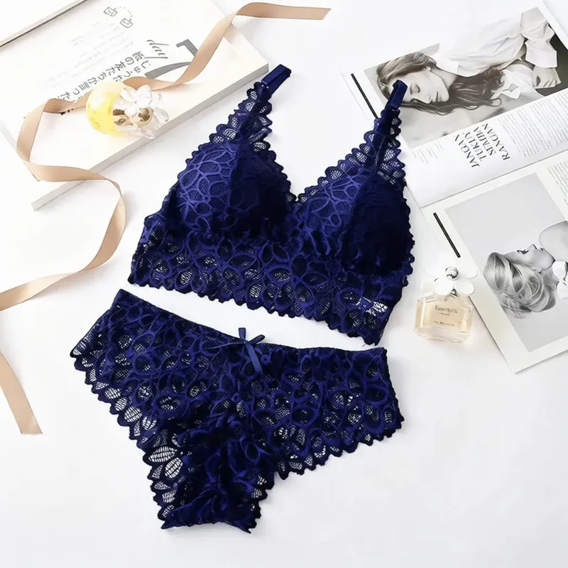 French Style Lace Lingerie Set Wireless Bra Panty Sexy Breathable Thin Cup Underwear Comfortable Gathered Intimate Wear