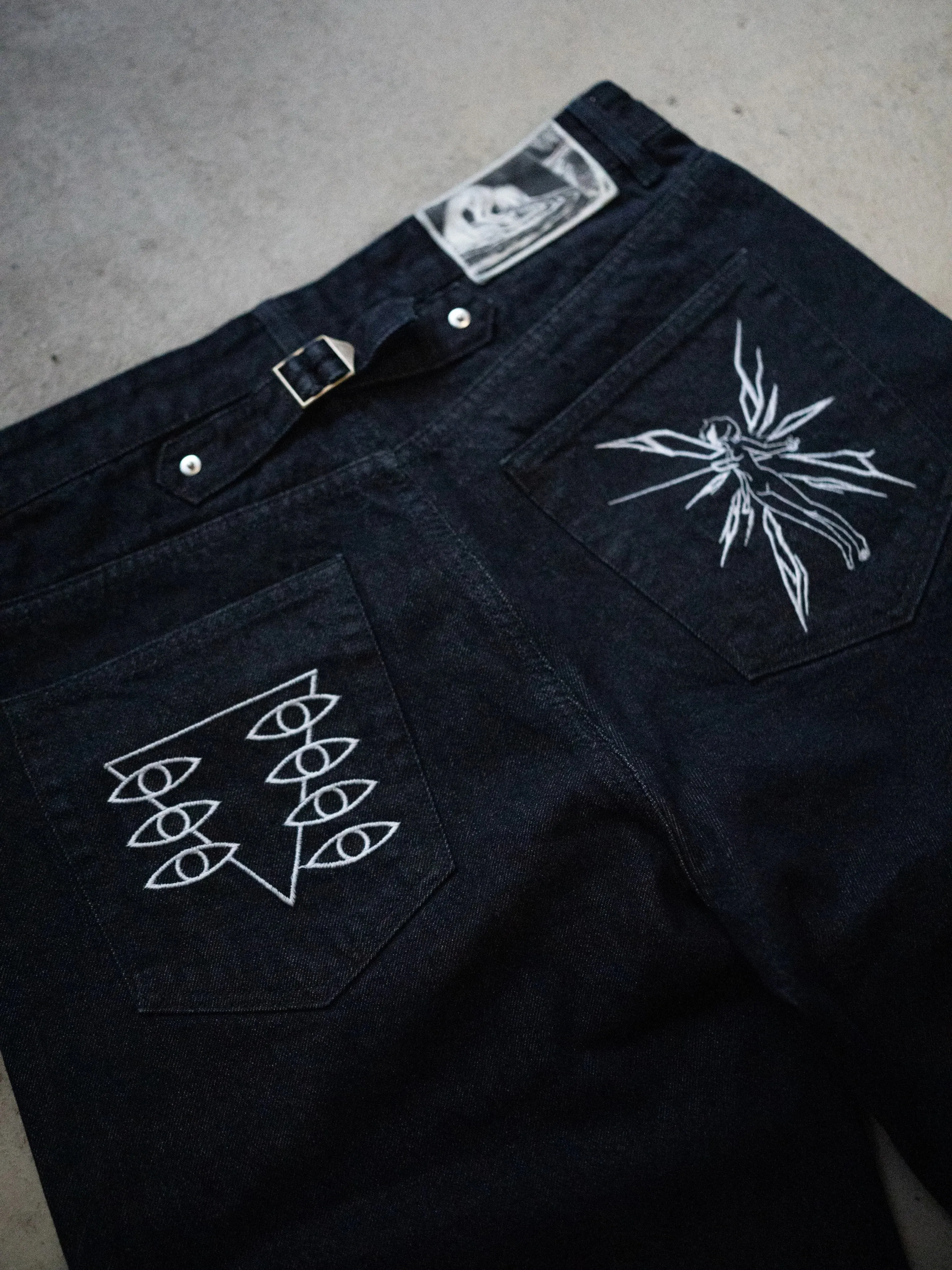 Y2K Anime Wide Leg Dark Denim Pants Angel Eye Symbol Embroidery Letter Print Adjustable Back Buckle Oversized Baggy Street Jeans