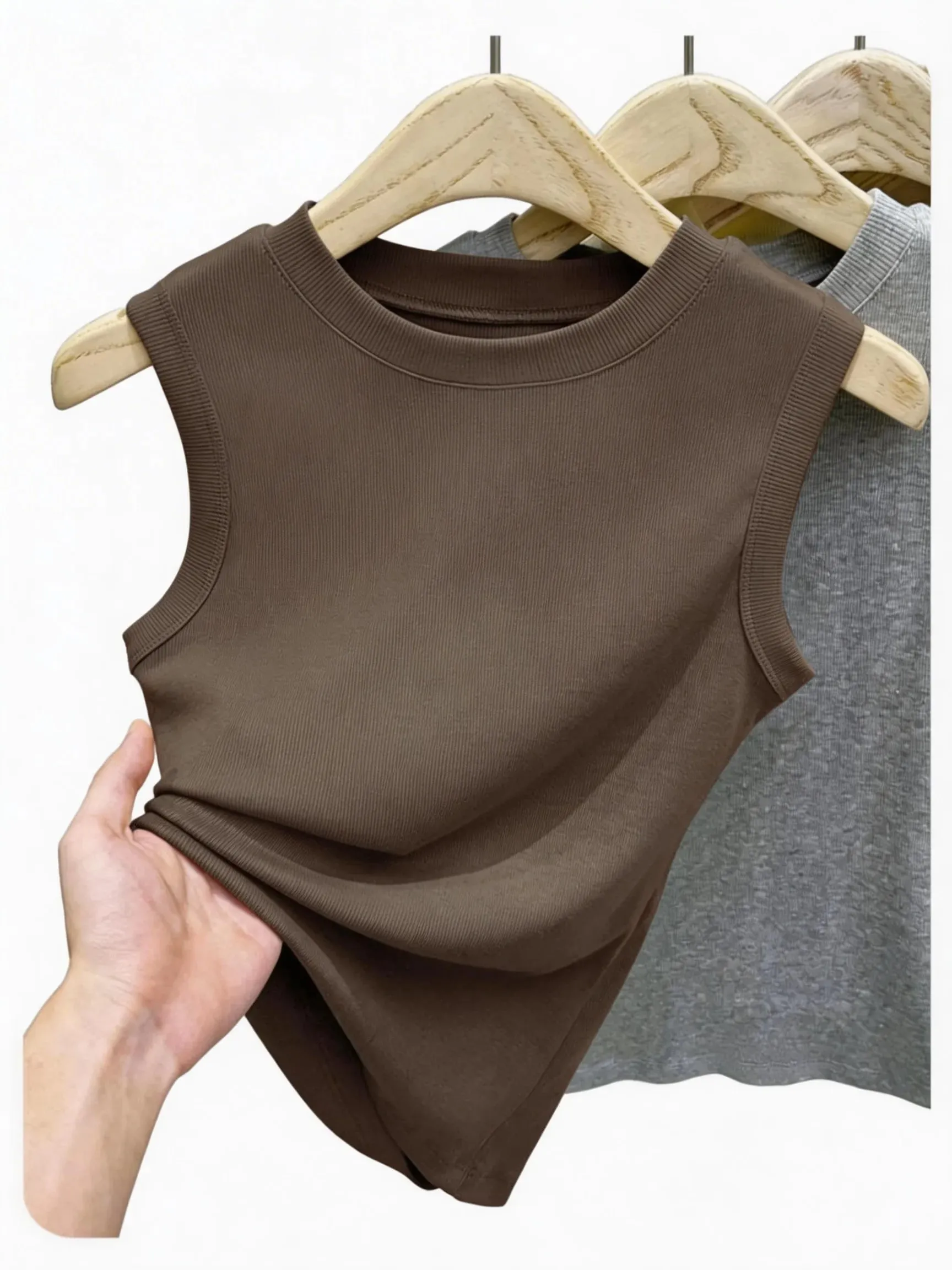 1pcs Summer Girl Vests Females Solid Sexy Bras Womens Leisure Tank Tops Lady Inside Wear Camisoles Slim No Padded Underwear Tops