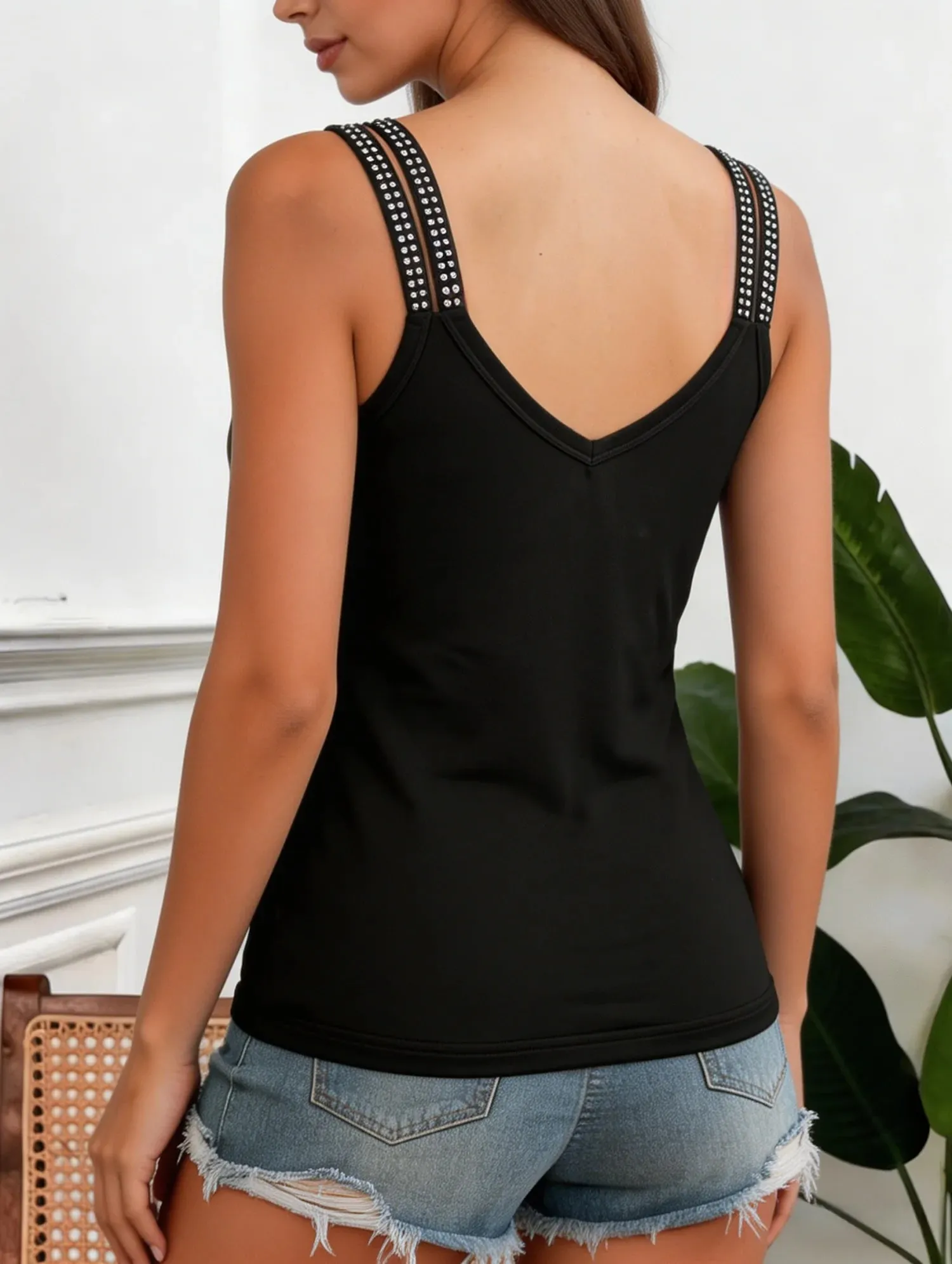Women Cami Top Black Rhinestone V Neck Double Strap Sleeveless Top Fitted Sexy Tank Tops Spring Summer Party Night Club Outfit