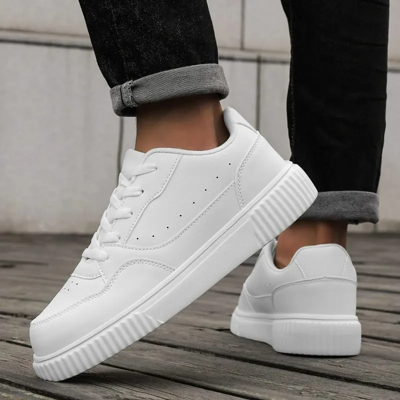 Unisex Black Skateboard Shoes Platform Lightweight Minimalist Sneakers Men Women Sports Shoes Non-slip Casual Men's Skate Shoes