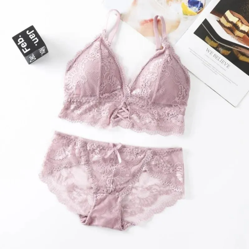 Lace Bra Set for Women Wirefree Bralette Front Criss‑Cross Floral Lace Underwear Sexy Lingerie 2‑Piece Bra And Panty Kit