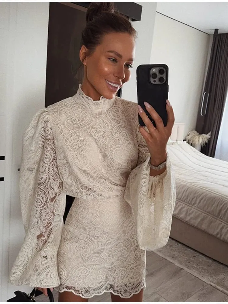 Mini vestido calado de encaje elegante para mujer, diseños de manga larga, Vestidos cortos elegantes de cuello alto, Vestidos de noche para discoteca a la moda de primavera 2026