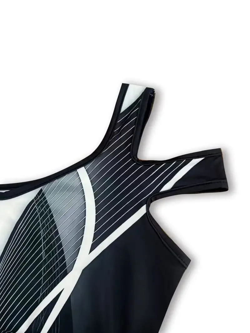 Women's V-neck Off-Shoulder Short-Sleeved Irregular Dress with Slit Hem Personalized Temperament Mini Skirt — image 4