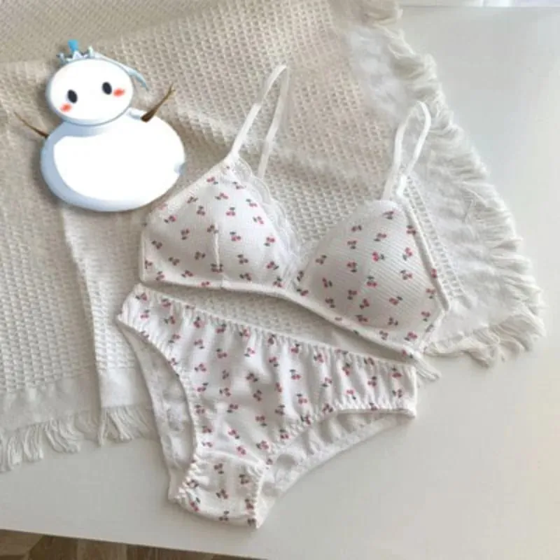 Japanese Sweet Lolita Bra&Panty Set Cherry Strawberry Print Wireless Comfort Bralette Anti Sagging AB Cup MOYISU 32-38-Sexy Bras