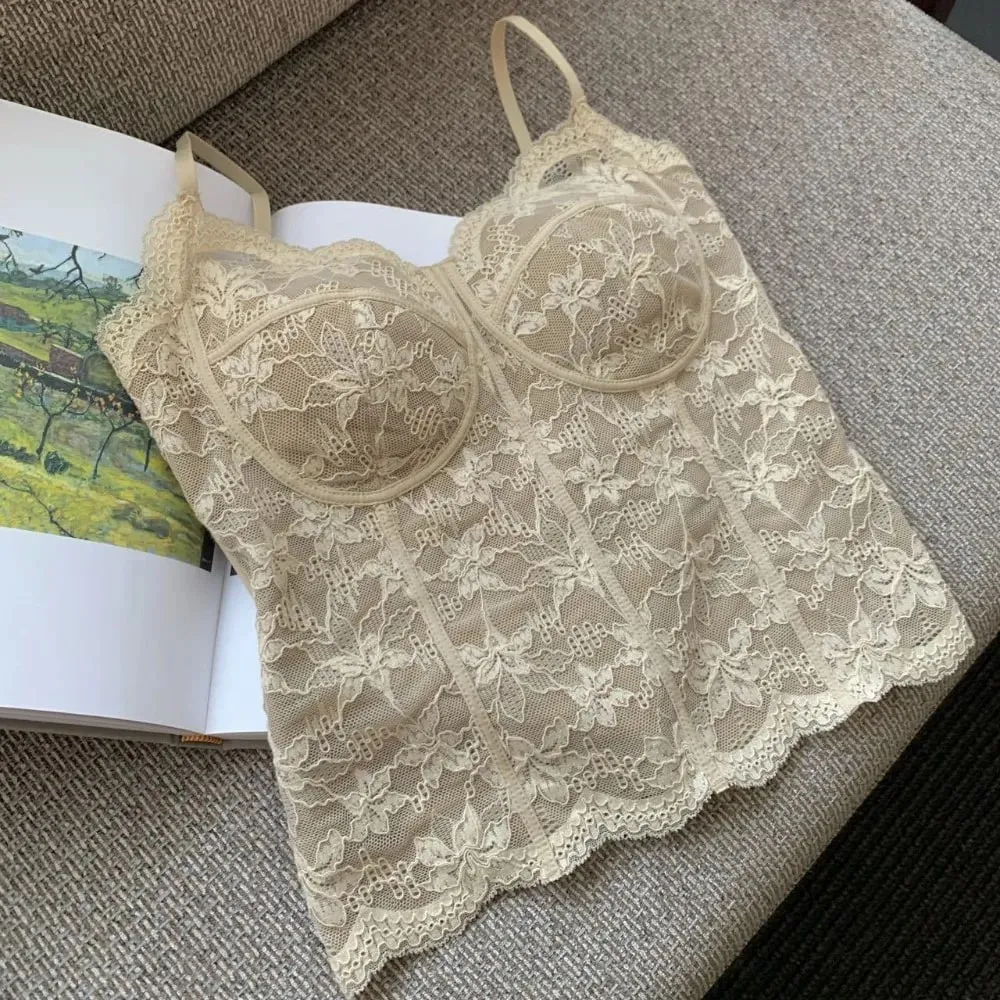 Elegant Fleece-lined Women Winter Camisole Retro Lace Floral Sleeveless Tank Tops with Chest Pad Slim Camis Crop Tops Women Girl