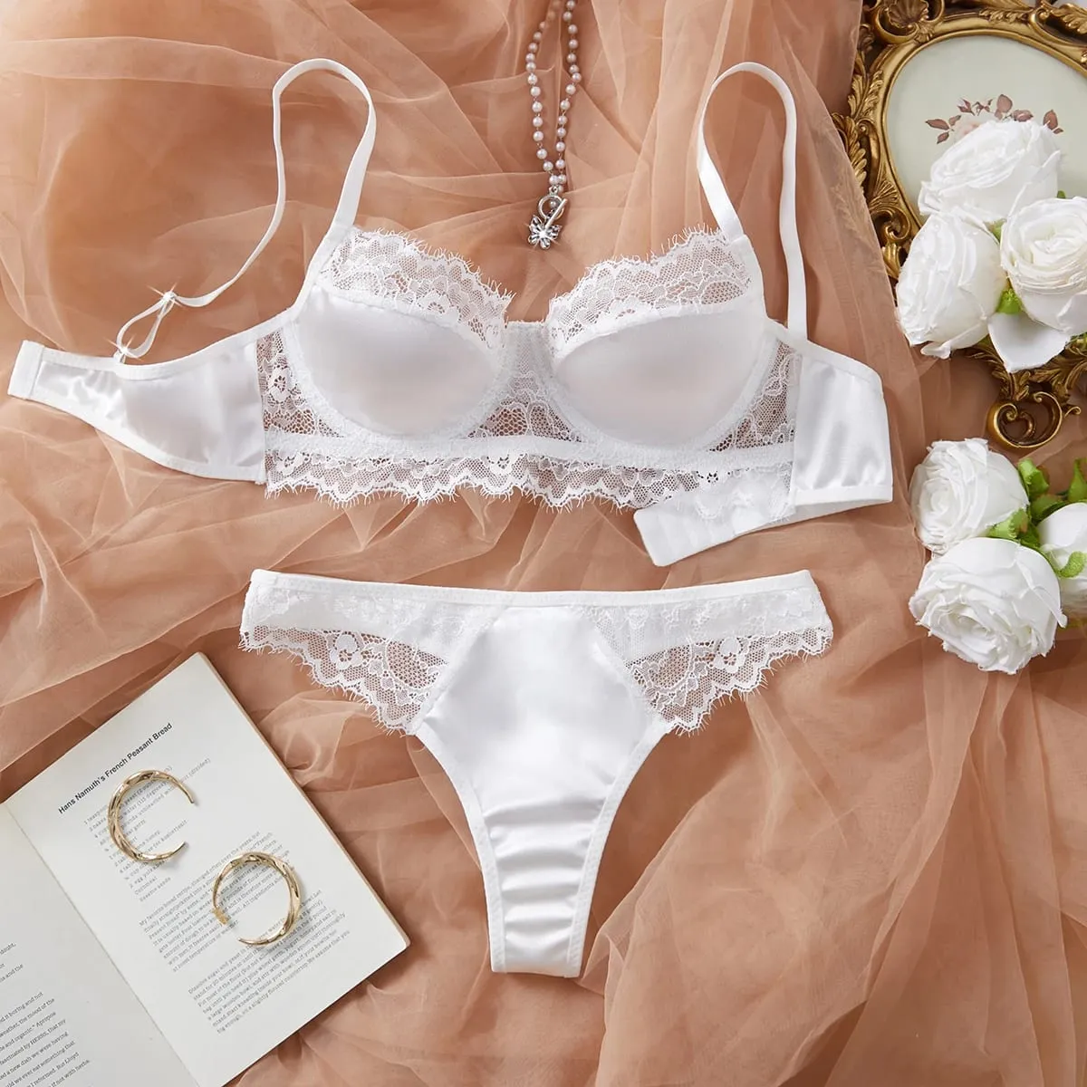 2025 Sxy Soutien-gorge non rembourré à armatures en dentelle et slip brésilien pour femme – Ensemble de lingerie fantaisie avec cils