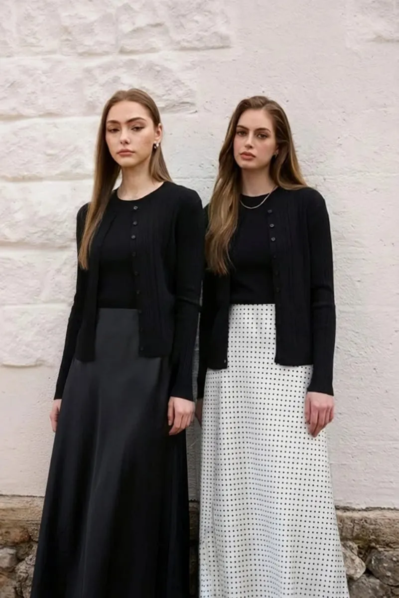 AS SS26 Кружевное атласное платье-комбинация + кружевная атласная юбка + вязаный жилет + вязаный кардиган, коллекция, женский нарядный наряд