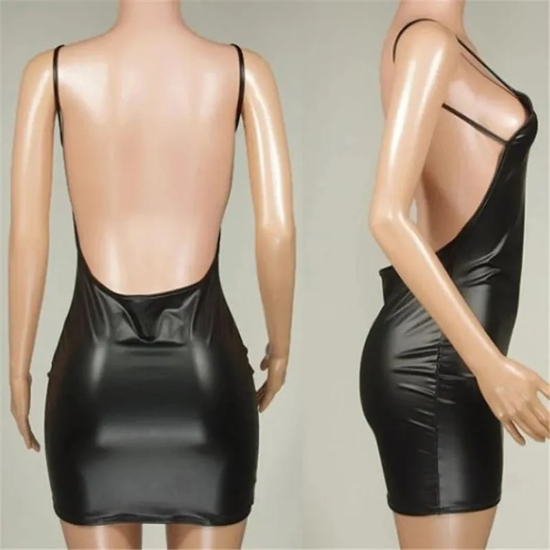 Sexig klänning i konstläder Backless Club Party Kort Klänning Solid Black Wet Look Latex Bodycon Push Up BH Mini Micro Klänning