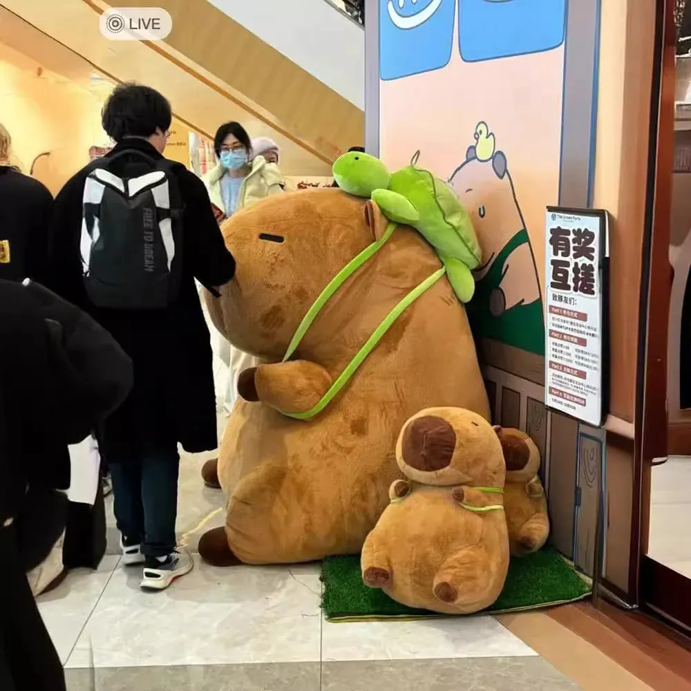 Super sized capybara plush toys cute baby pillows for children giant capybara pillows as birthday gifts for couples