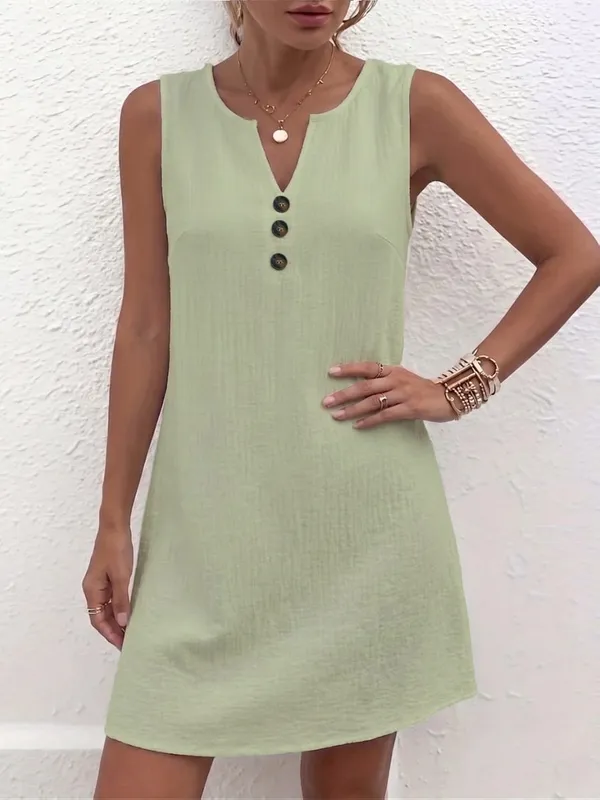 Plus Size Sleeveless Casual Dress with Button Details for Effortless Style and Comfort