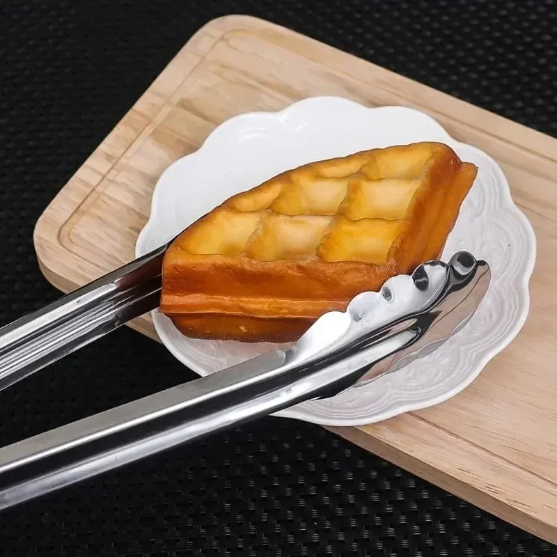 Rozsdamentes acél élelmiszerfogók Élelmiszer minőségű hús steak grillfogó Több méretű, csúszásmentes, hosszú nyelű kenyérkapcsok Konyhai főzőeszközök