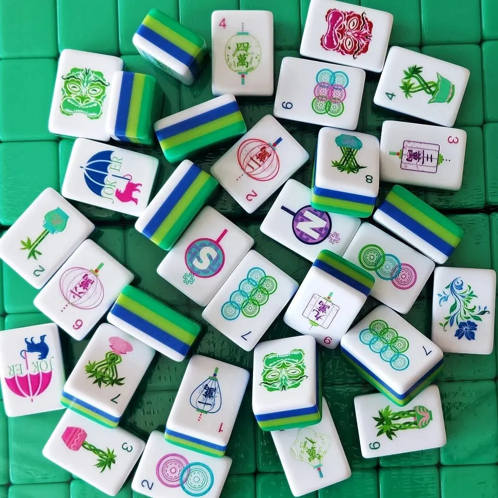 US Stock Green Premium Luxury American Mahjong Set Acrylic Travel Mahjong Tiles Portable Mah Jongg Sets Adult Indoor Board Games
