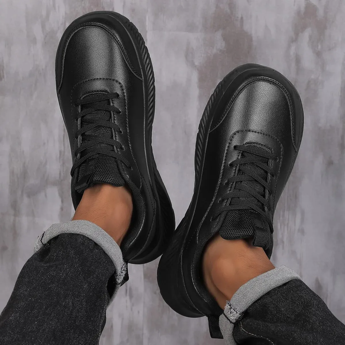 Wide Headed Men Casual Sports Shoes Simple and Comfortable Men Walking Shoes Unisex Running Shoes Sneakers