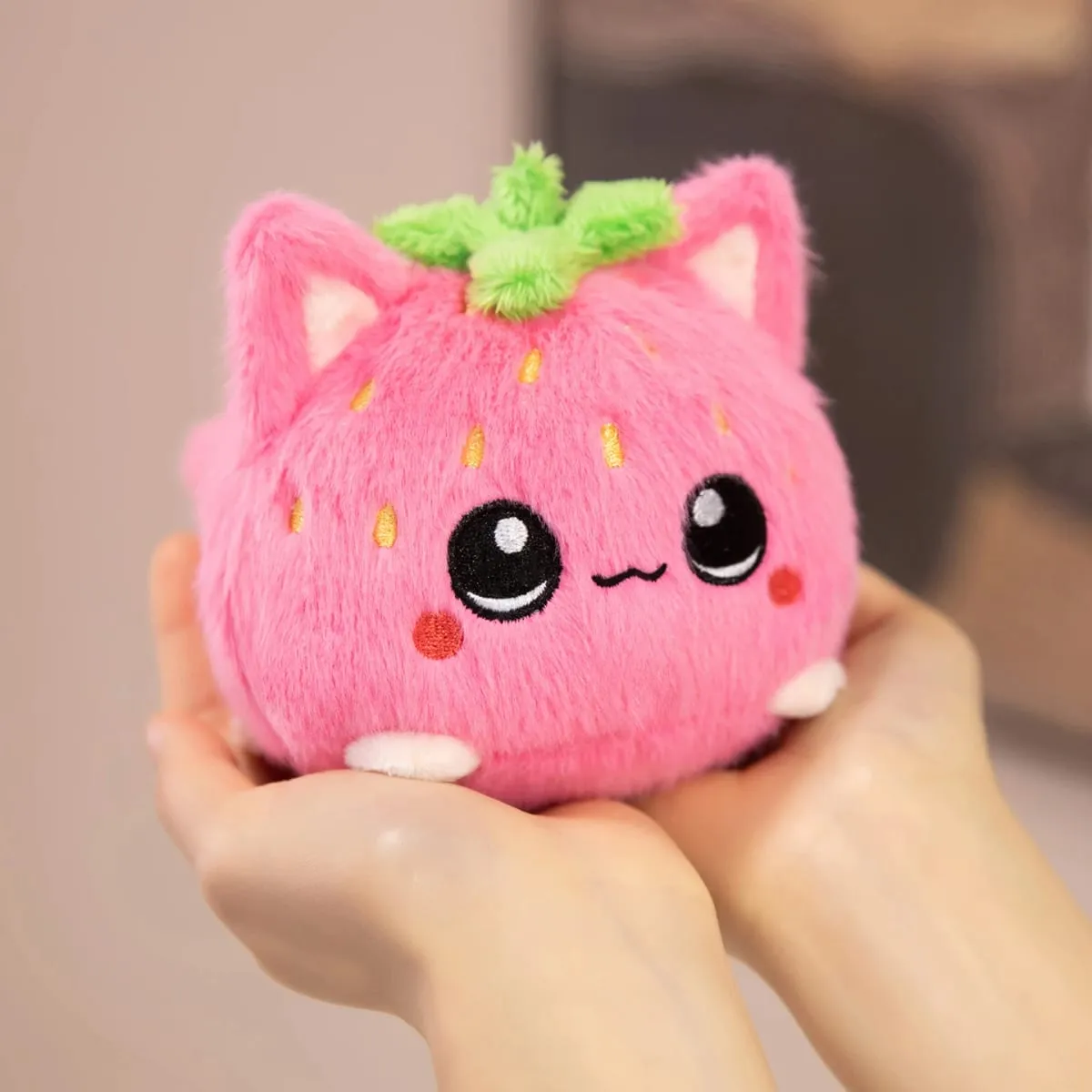 Lovely Strawberry Cat Soft Stuffed Throw Pillow Cat Lovers Cute Funny Home Decoration Kids Friends Office Workers Birthday Gifts