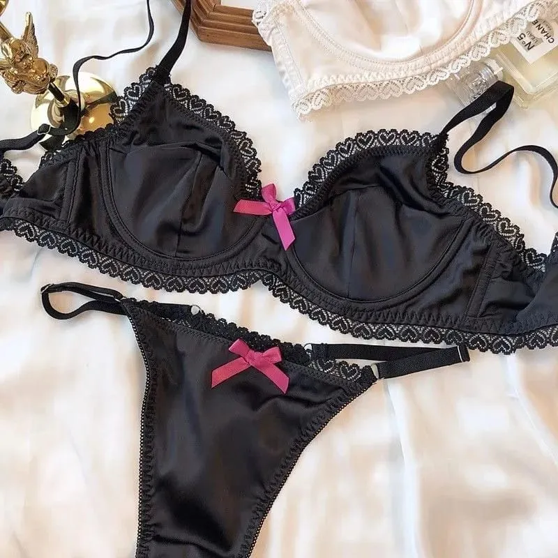 Set Pakaian Dalam Wanita Set Bra Push Up Tembus Pandang Renda Seksi Sutra Es Pakaian Dalam dan Celana Dalam Berkumpul Musim Panas Musim Semi