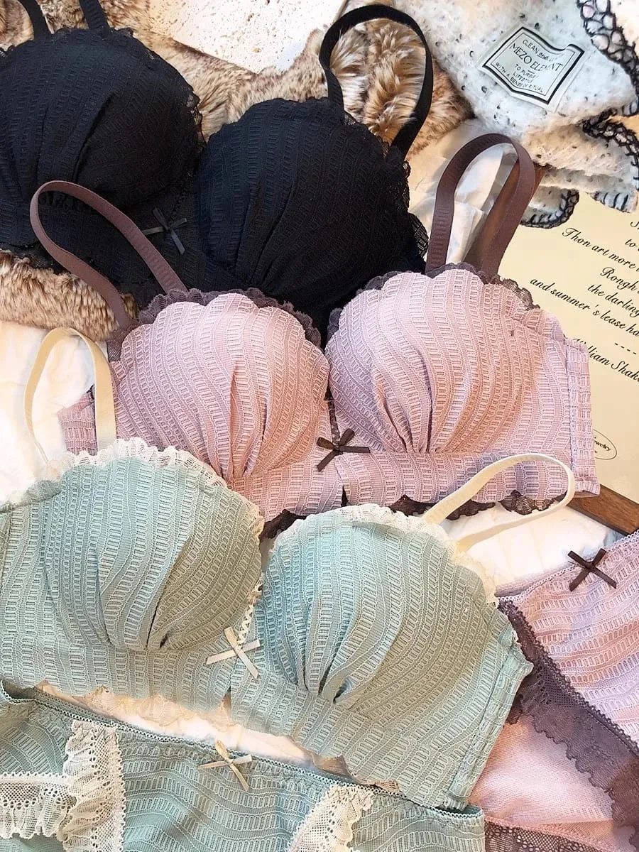 Söt kontrastfärg Spets tunna underkläder för unga flickor Intimates One-Piece Sömlös liten BH och trosset Bomullsunderkläder
