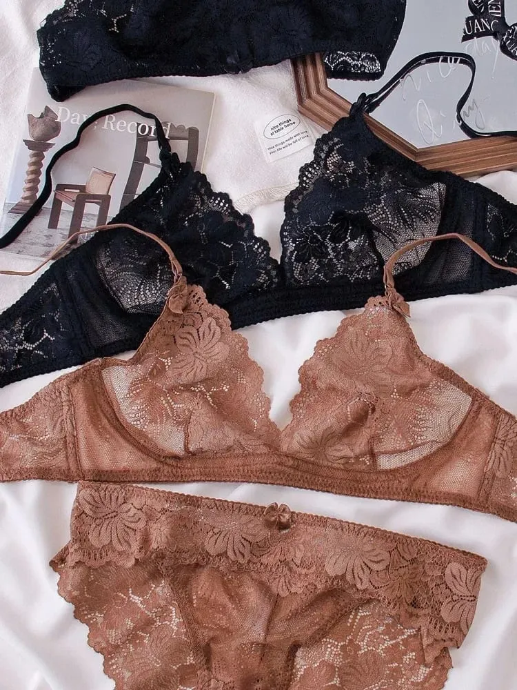 Sexy Black Lace Lingerie Set for Women Comfortable Wireless Bra & Panty Set Large Size