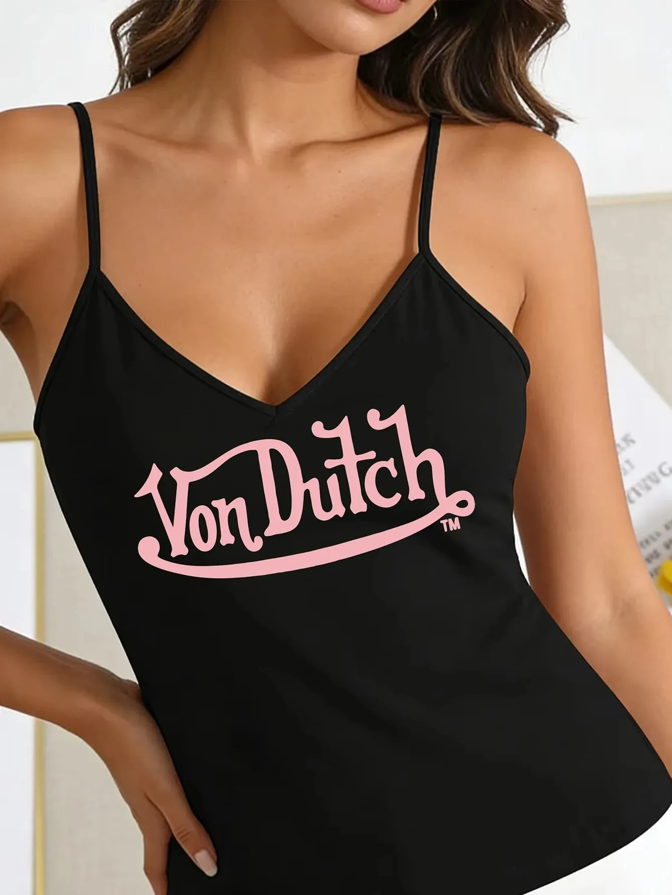 Atasan Halter Tanpa Tali Kerah V Hitam Print Logo Pink Keren Manis Vintage Wanita Y2K