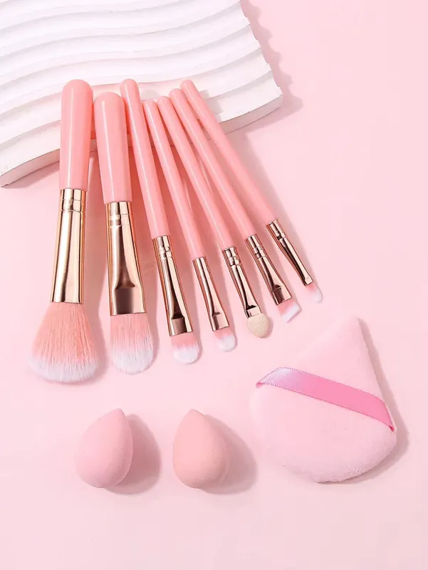 Makeup Brush Kit Soft 10pcs Synthetic Hair Make Up Brushes Foundation Blush Eyeshadow Cosmetic Tools with Powder Puff & Sponge