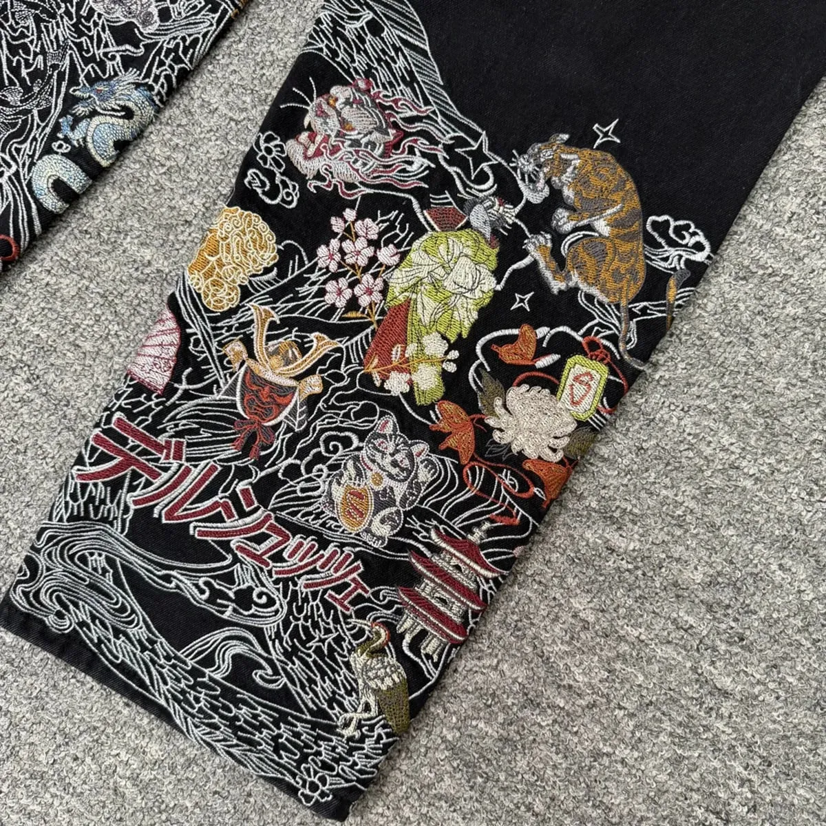 High Street Flower koi Fish Embroidery Baggy Jeans Pants for Men and Women Pantalones Hombre Straight Denim Trousers Oversized