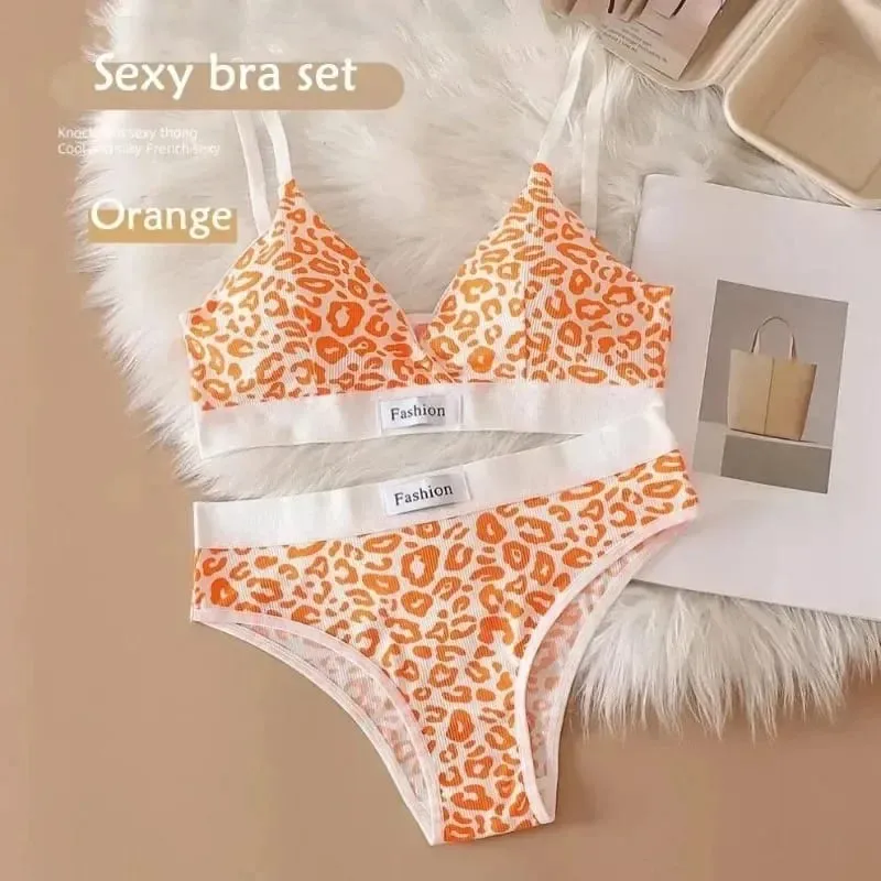 Women Seamless Bra Set Sexy Lingerie Low Waist Panties Leopard Bralette Set Vneck Sport Brassiere Female Cotton Underwear