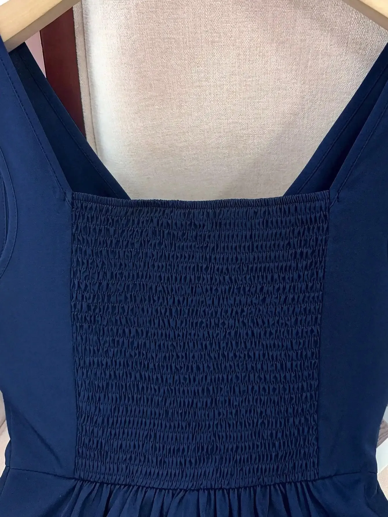 Slim-fit Cami with Ruched Back & Thick Straps Ruffled Hem Stretch Gathered Design for All Body Types