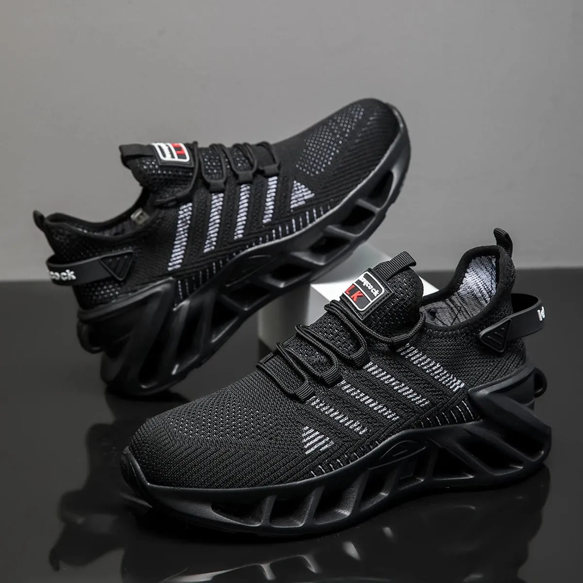 Men's Fashion Versatile Comfortable Lace-up Sports Casual Shoes Mesh Shoes Simple Striped All-Season Thick-Soled Trendy Sports