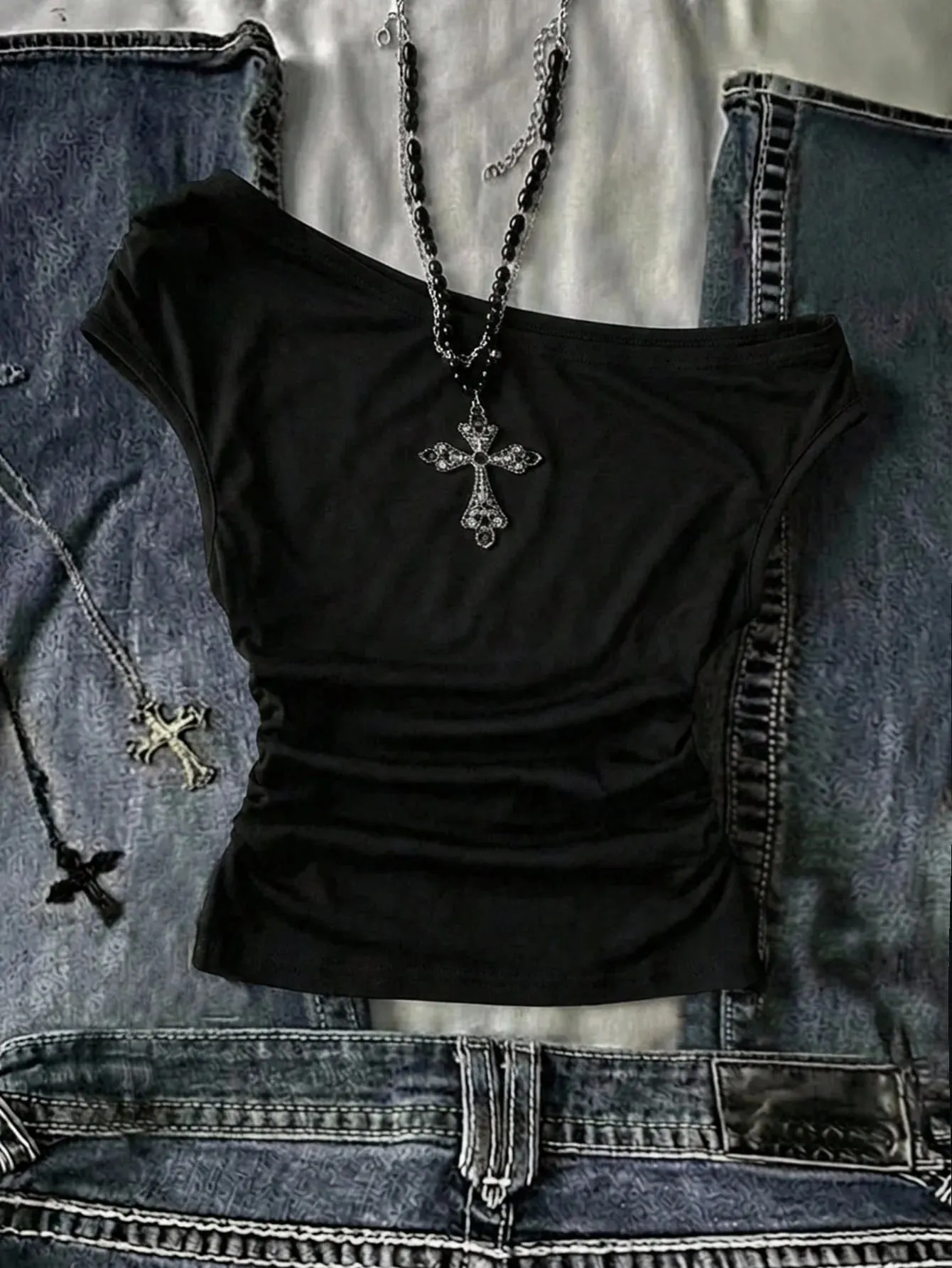 Women One Shoulder Cap Sleeve Side Ruched Slim Fit Cropped T Shirt 2026 Summer Goth Streetwear Solid Black Off Shoulder Going Ou