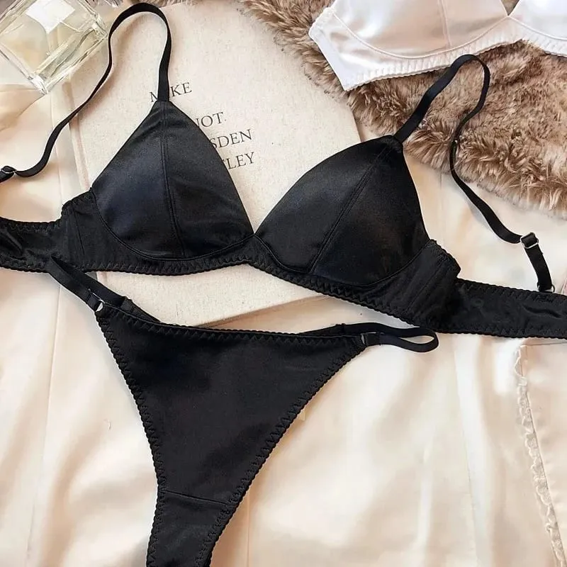 Summer Women's Sexy Silken Triangle Cup Wireless Bra And Thong Lingerie Set French Bralette Seamless Intimates Underwear