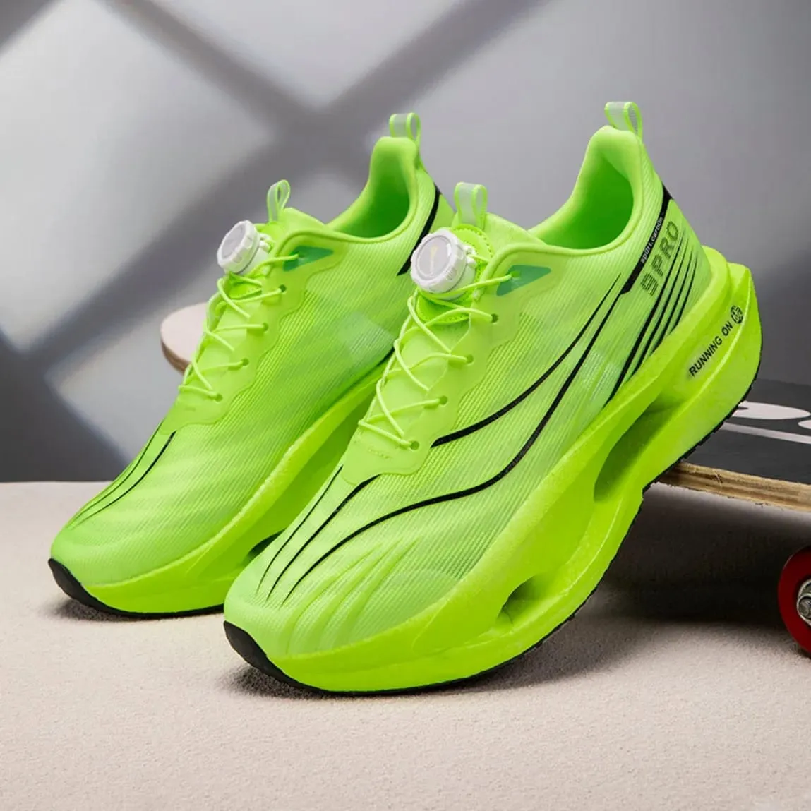 Carbon Plate Marathon Running Shoes Men Women Sports Sneakers Breathable Lightweight Comfortable Athletic Shoes