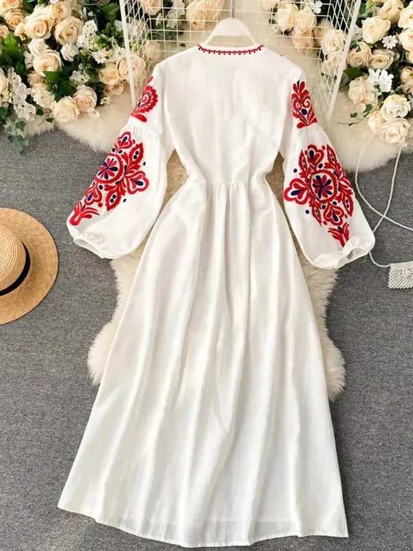 Γυναικεία φθινοπωρινά φορέματα Bohemian κεντημένα λουλούδια με λαιμόκοψη φανάρι μανίκι ψηλόμεσο πλισέ Φόρεμα All-match Γυναικείο Vestidos PL393